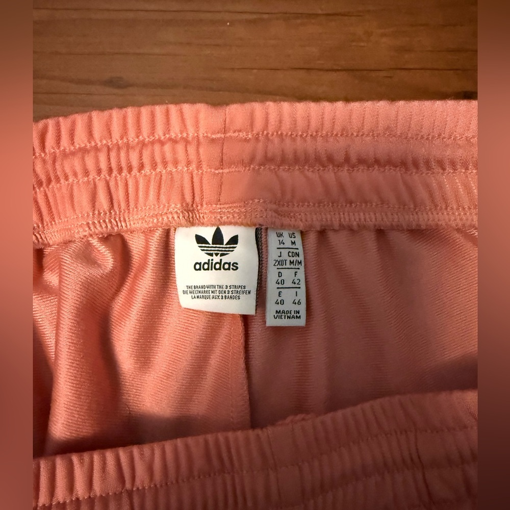 Adidas pants - Picture 3 of 3